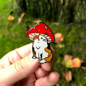 Calico Mushroom Cat Pin