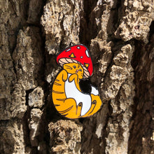 Load image into Gallery viewer, Orange Tabby Mushroom Cat Pin
